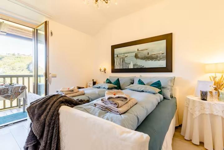 B&B Haus Senter Trambileno Esterno foto