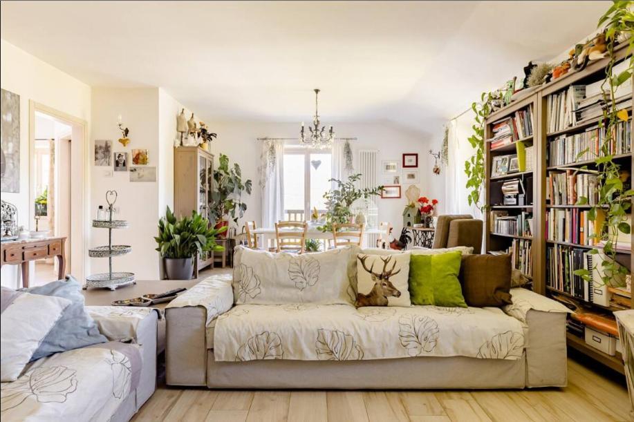 B&B Haus Senter Trambileno Esterno foto